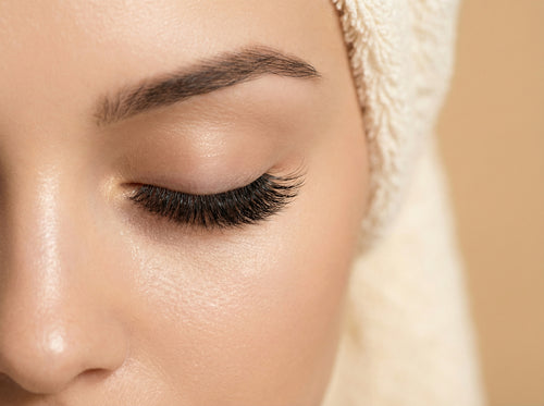 Russian Volume Lash Extension Course.